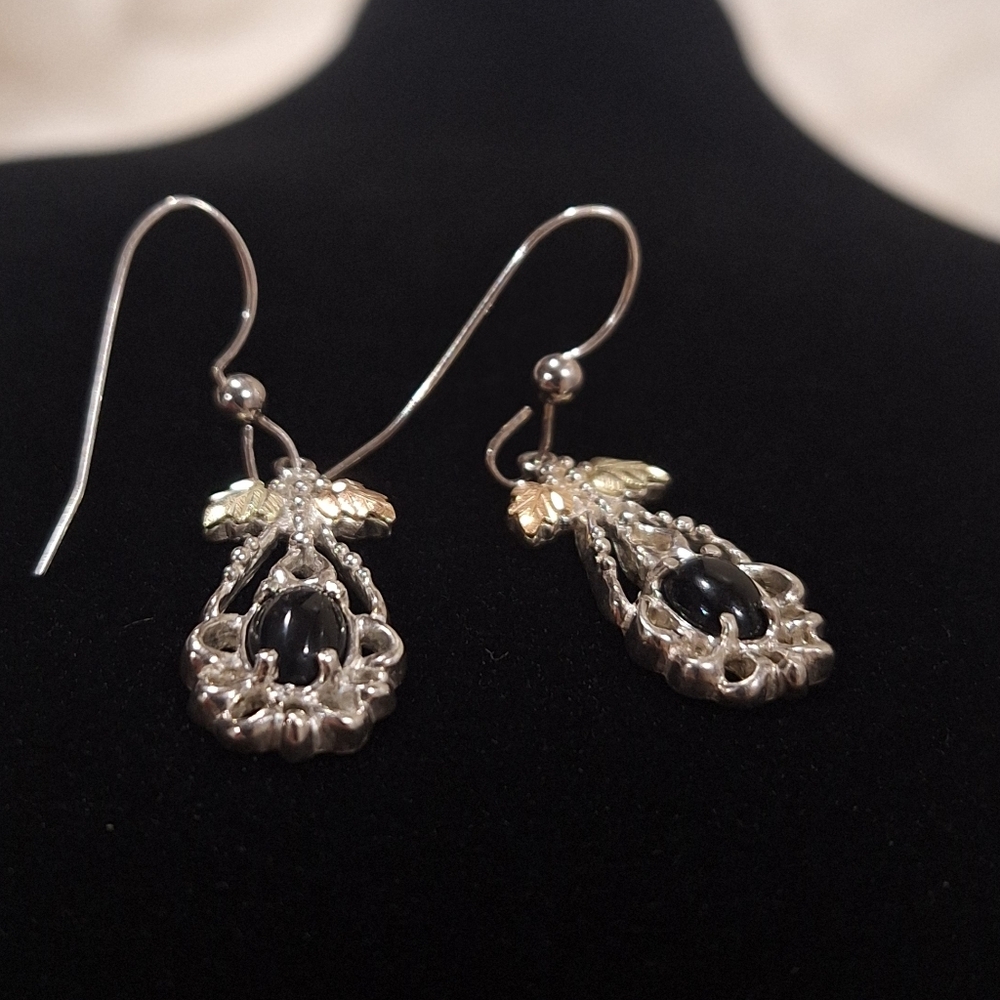 C.C. Co Sterling Silver Black Hills Gold Onyx Drop Earrings 12k Gold Leaves - Picture 6 of 11